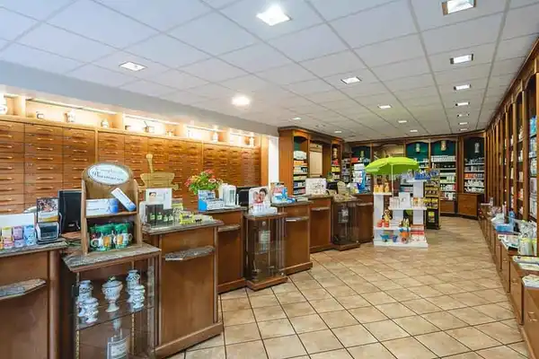 La pharmacie du mortier d'or à Genève, pour vos médicaments et ordonnances.