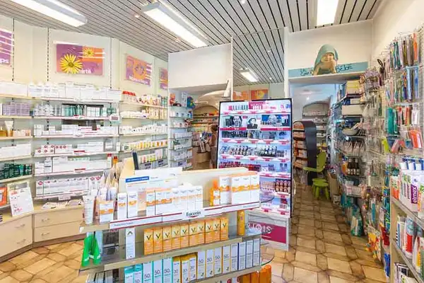 La pharmacie de saule à Bernex (Genève), pour vos médicaments et ordonnances.