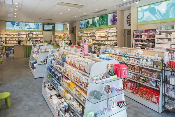 La pharmacie de saint-jean à Genève, pour vos médicaments et ordonnances.