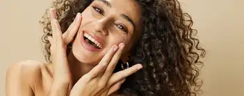 Cheveux et ongles : nos conseils pour les garder forts et sains